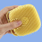 Escova Macia para Animais com Deposito em Silicone